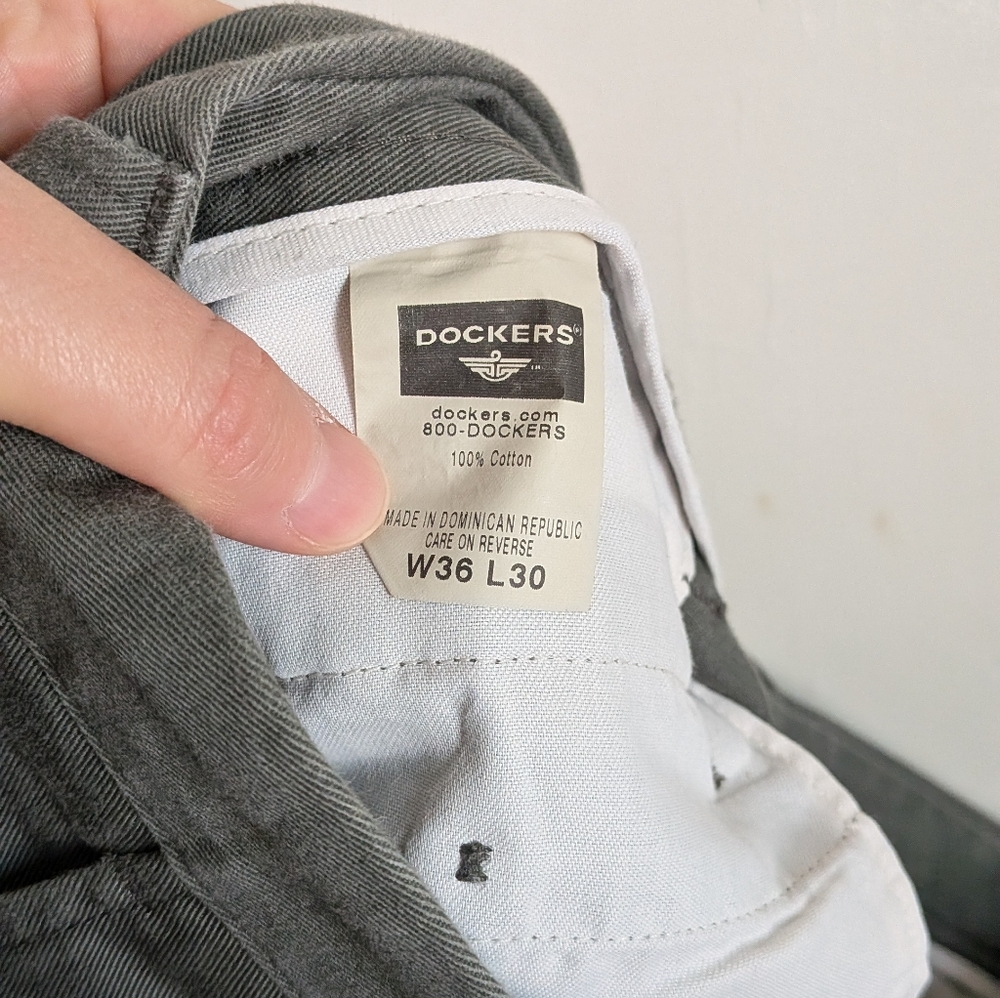 Dockers Men's Pants - Picture 2 of 4